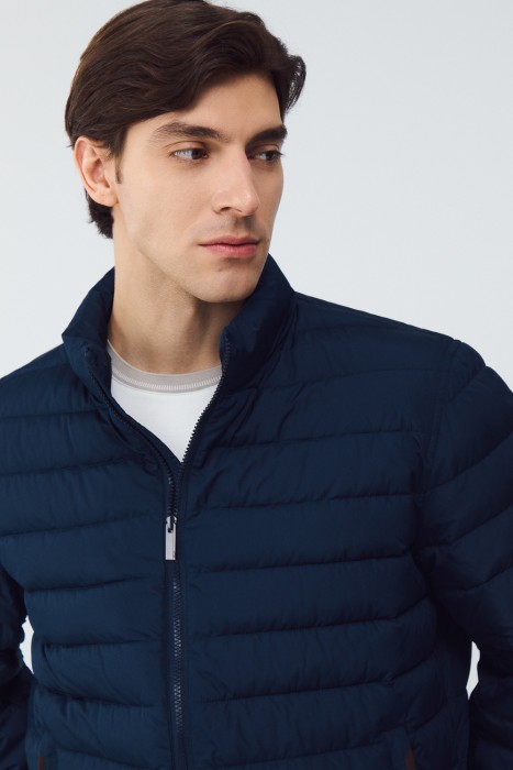 стеганая куртка из россии вид сбоку