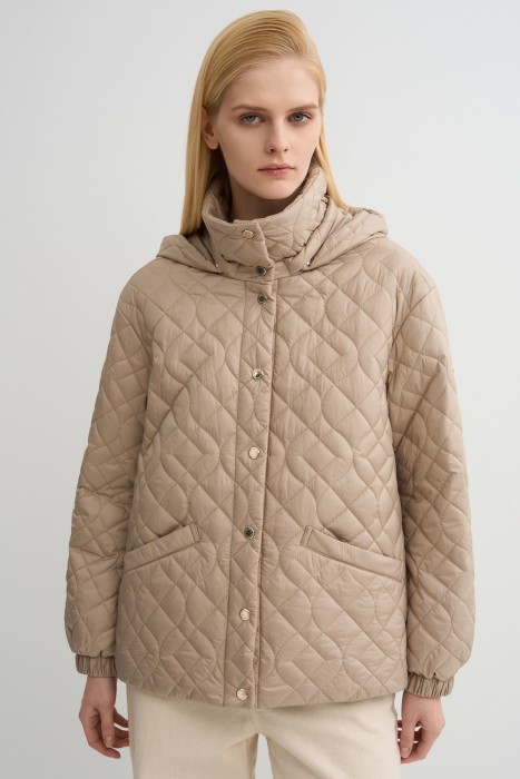 стеганая куртка от бренда снежная королева вид слева