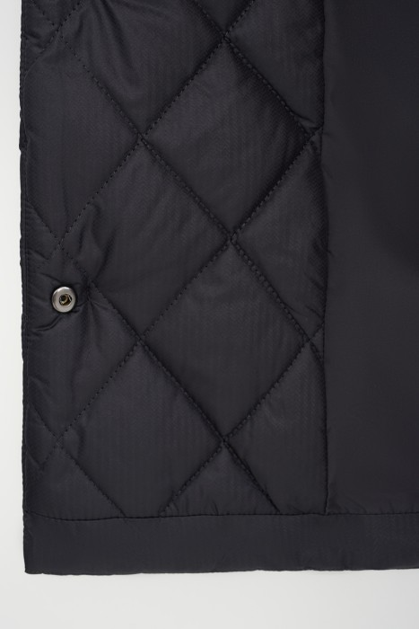 стеганая куртка из россии вид сбоку