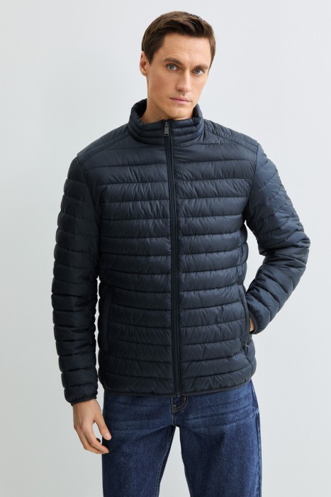 стеганая куртка от бренда снежная королева вид слева