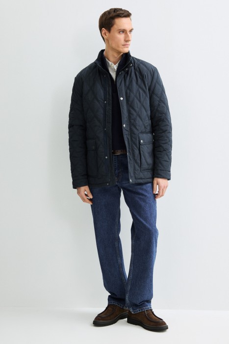 стеганая куртка из россии вид сбоку