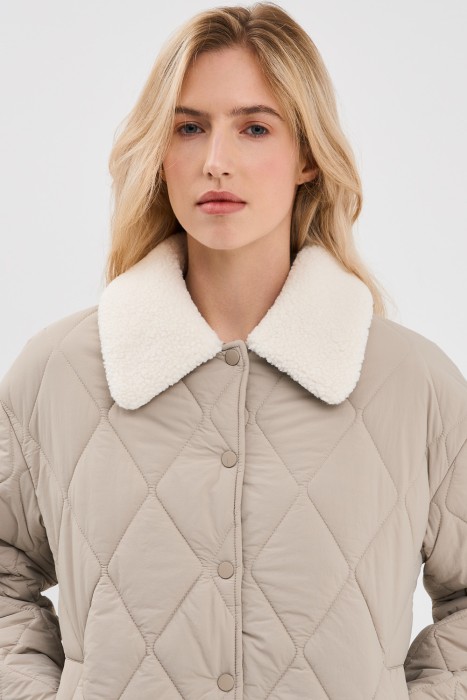 стеганая куртка из россии вид сбоку