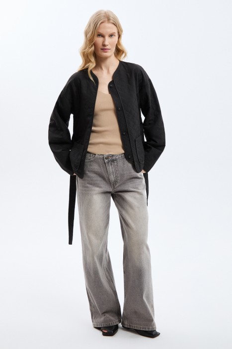 стеганая ветровка от бренда снежная королева вид слева