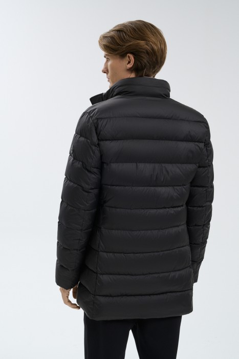 стеганая зимняя куртка по цене 9530 руб вид справа