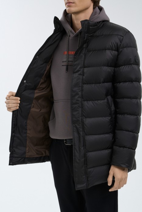 стеганая зимняя куртка из россии вид сбоку