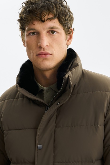 стеганая зимняя куртка из россии вид сбоку