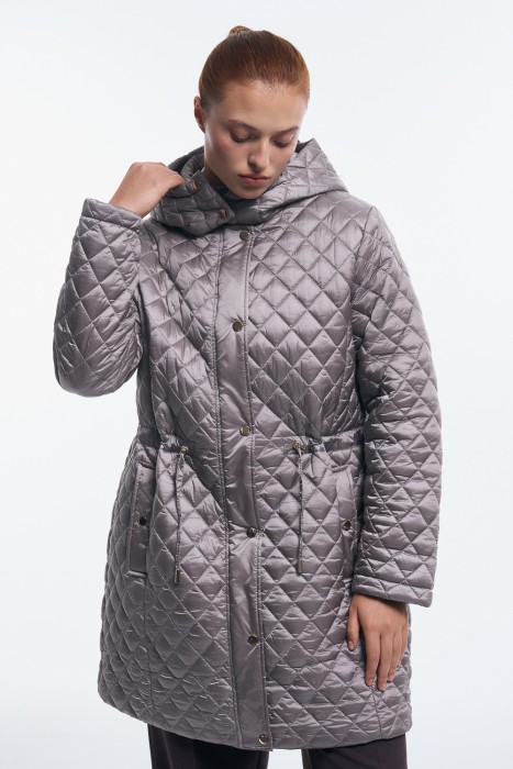 стеганое пальто с капюшоном от бренда снежная королева вид слева