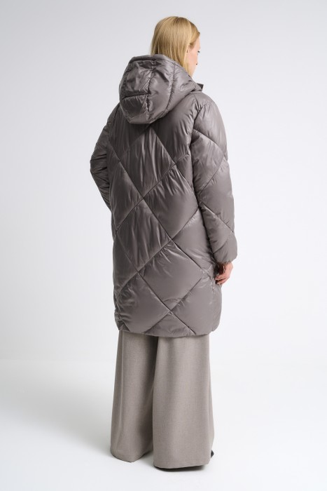 стеганое пальто с капюшоном по цене 6270 руб вид справа