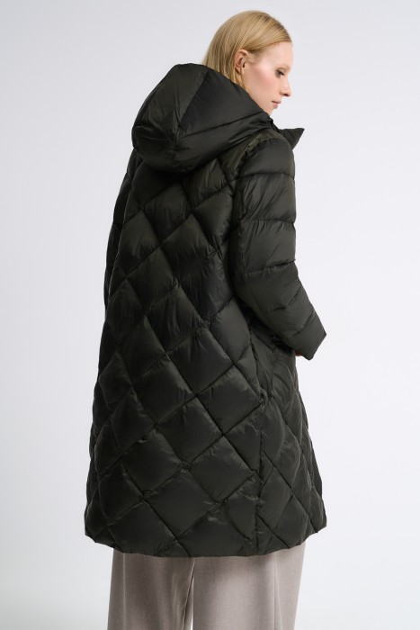 стеганое пальто с капюшоном по цене 4560 руб вид справа