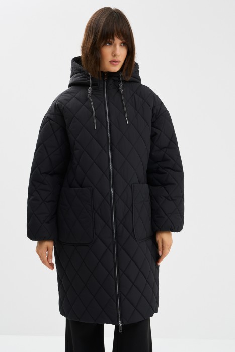 стеганое пальто с капюшоном от бренда снежная королева вид слева