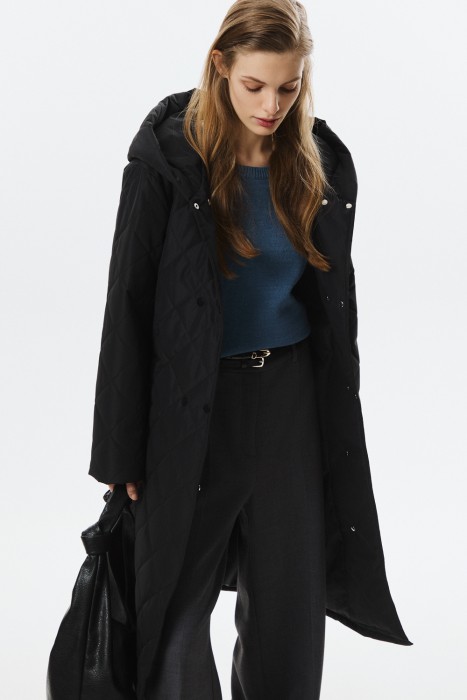 стеганое пальто с капюшоном 820809003 фотография