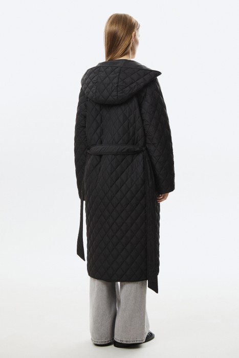 стеганое пальто с капюшоном по цене 4790 руб вид справа