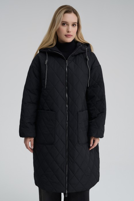 стеганое пальто с капюшоном от бренда снежная королева вид слева