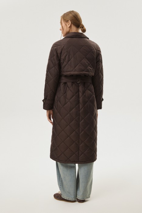 стеганое пальто с поясом по цене 5650 руб вид справа