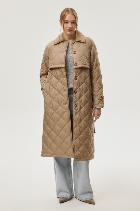 стеганое пальто с поясом 807409003 фотография