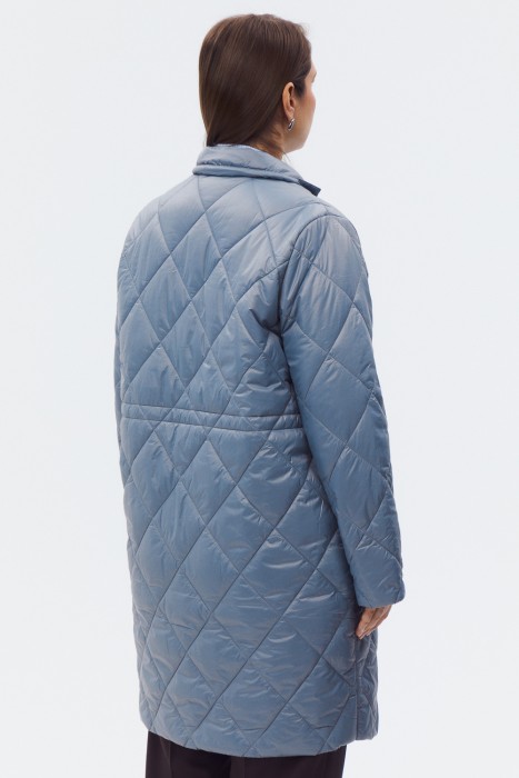 стеганое пальто по цене 4790 руб вид справа