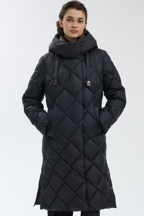 стеганое пальто от бренда снежная королева вид слева