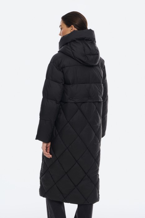 стеганое пальто из россии вид сбоку