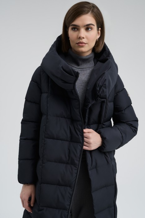 стеганое зимнее пальто из россии вид сбоку