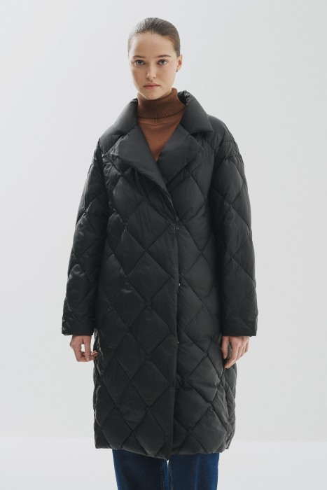 стеганое зимнее пальто от бренда снежная королева вид слева