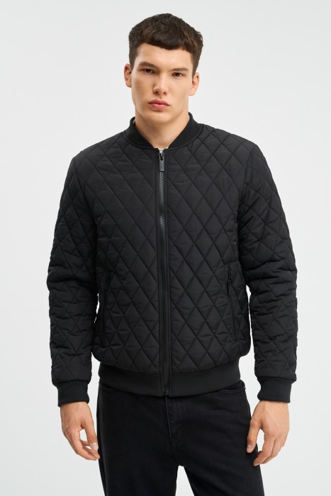 стеганый бомбер от бренда снежная королева вид слева