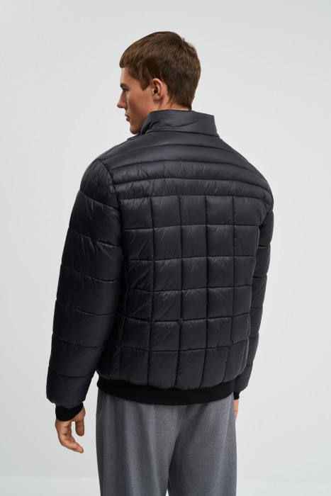 стеганый бомбер по цене 5360 руб вид справа