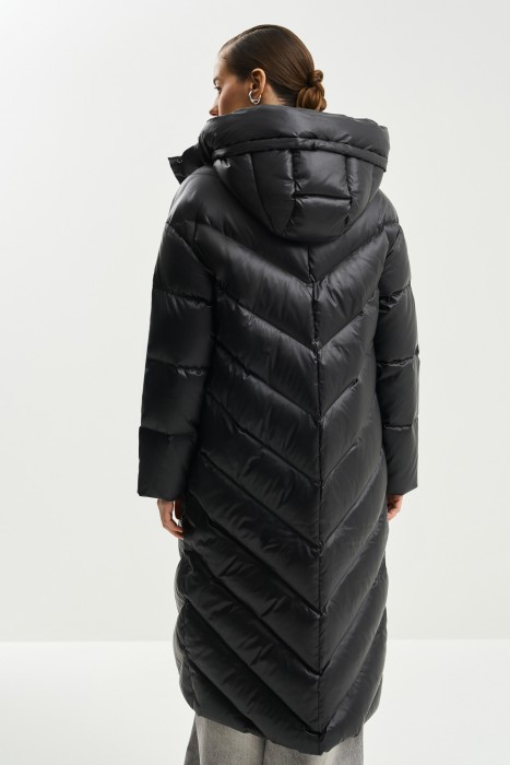 стеганый пуховик с капюшоном по цене 7080 руб вид справа