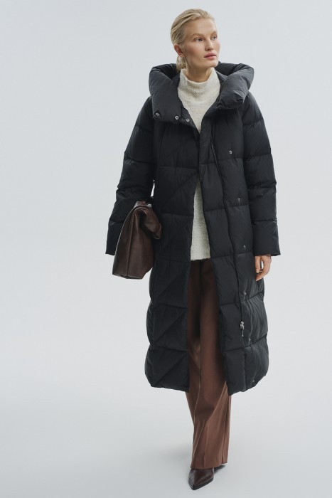 стеганый пуховик с капюшоном 781028003 фотография