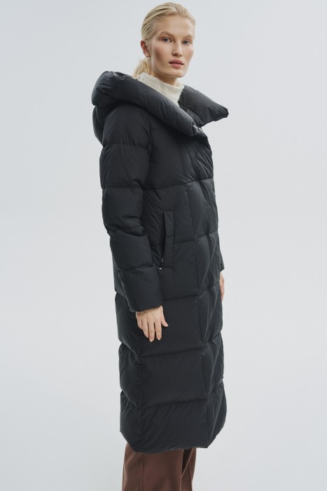 стеганый пуховик с капюшоном по цене 5450 руб вид справа