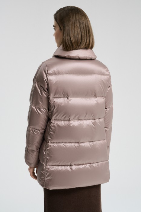 стеганый пуховик по цене 3200 руб вид справа