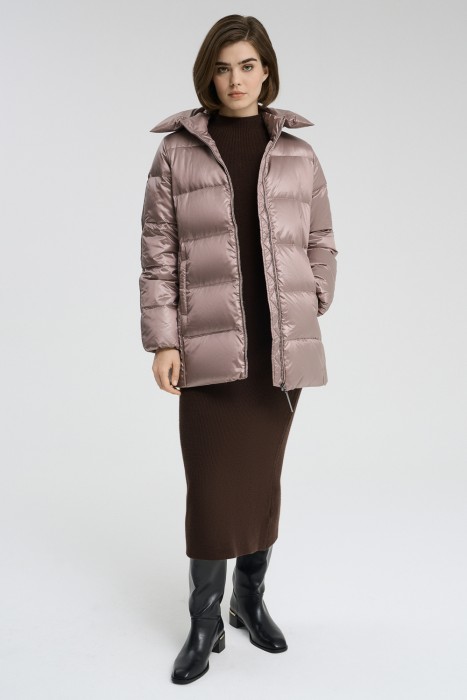 стеганый пуховик из россии вид сбоку