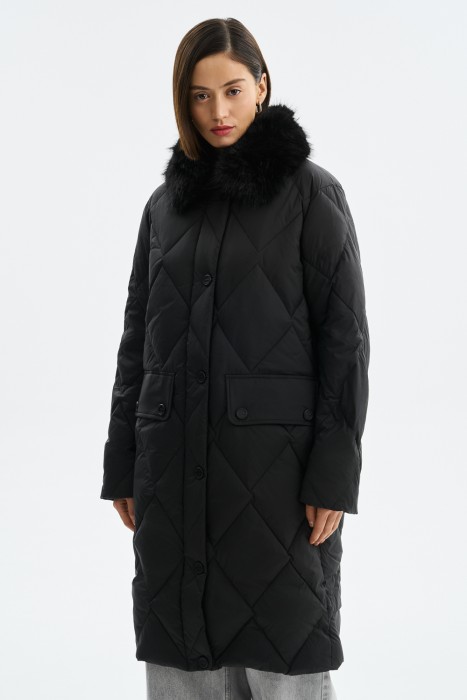 стеганый пуховик от бренда снежная королева вид слева