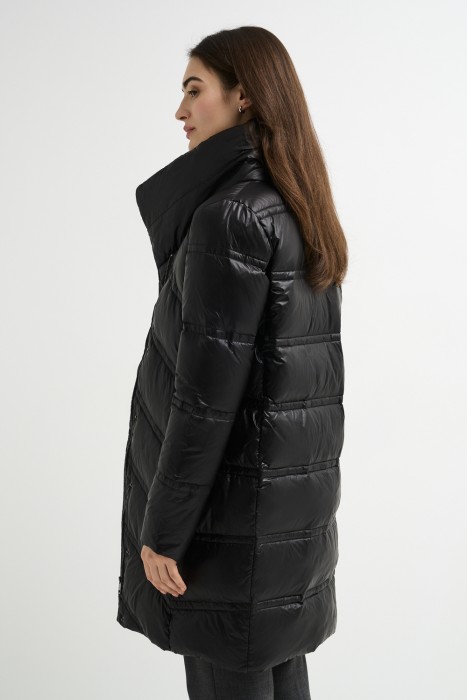 стеганый пуховик по цене 4560 руб вид справа