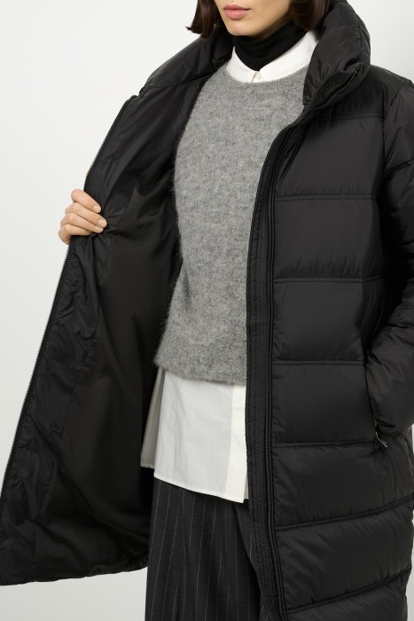 стеганый пуховик из россии вид сбоку