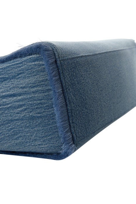 Товар с артикулом 813489003 вид сзади