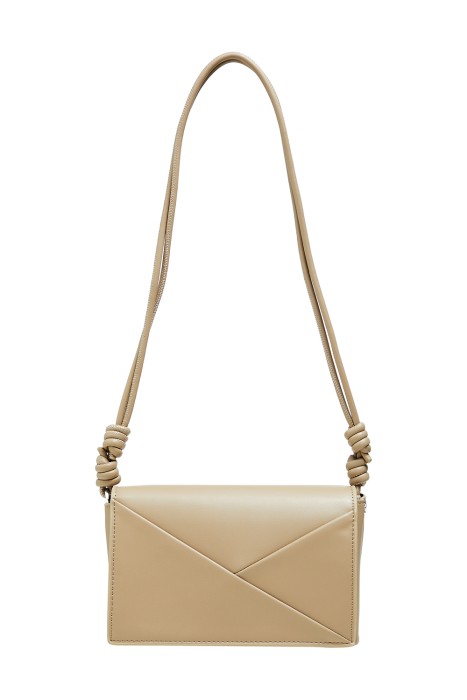 Товар с артикулом 813158003 вид сзади