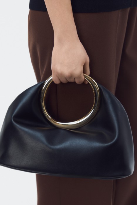 Товар с артикулом 813167003 вид сзади