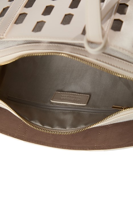 Товар с артикулом 813227003 вид сзади