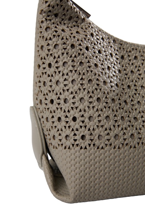 сумка из искусственной кожи по цене 2680 руб вид справа