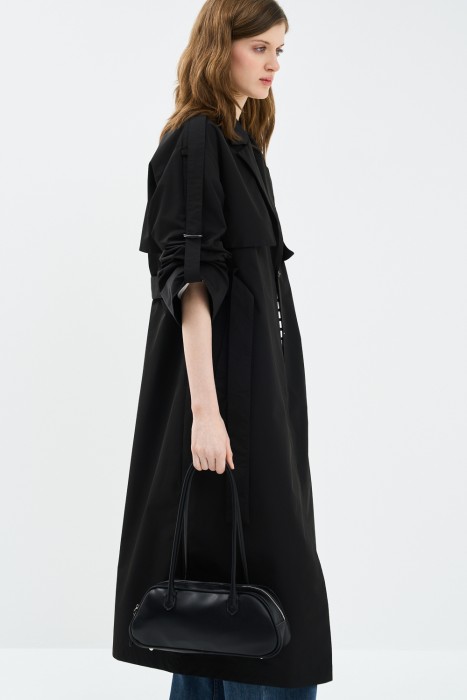 сумка из искусственной кожи от бренда снежная королева вид слева