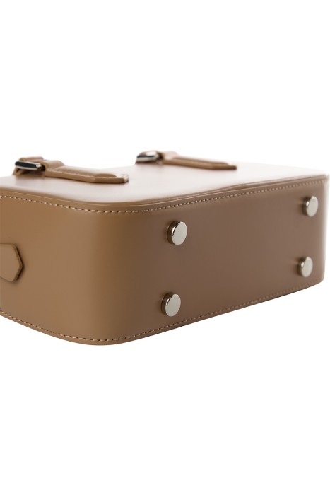 сумка из натуральной кожи по цене 4020 руб вид справа