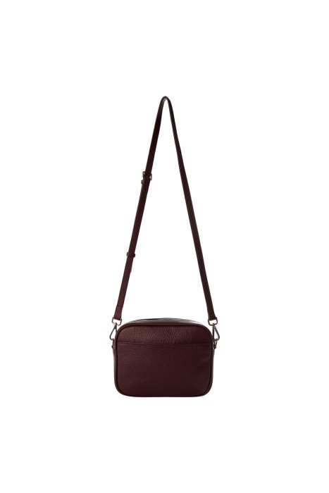 сумка из натуральной кожи от бренда снежная королева вид слева