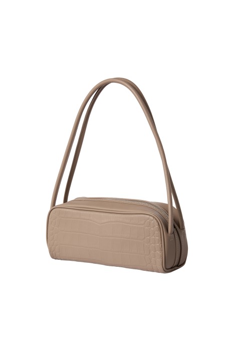 сумка из натуральной кожи от бренда снежная королева вид слева