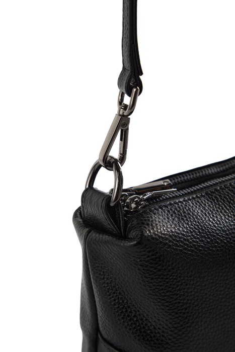 сумка из натуральной кожи по цене 6040 руб вид справа