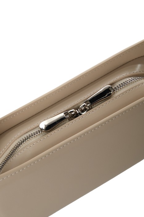 сумка из натуральной кожи по цене 4020 руб вид справа