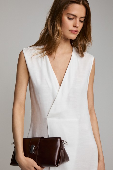 Товар с артикулом 813747003 вид сзади