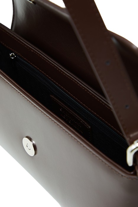 сумка из натуральной кожи из россии вид сбоку