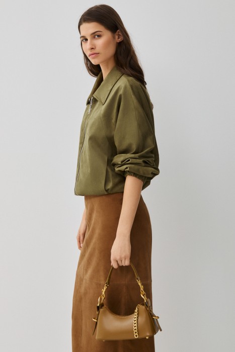 сумка из натуральной кожи от бренда снежная королева вид слева