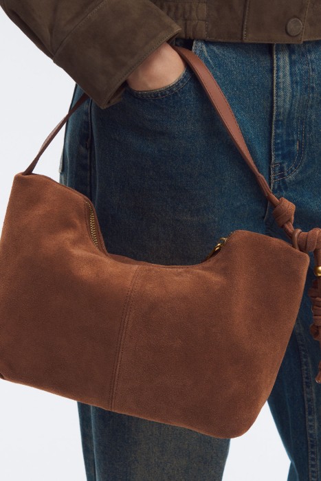 сумка из натуральной замши по цене 7010 руб вид справа