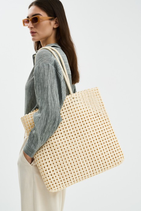 сумка из текстиля от бренда снежная королева вид слева